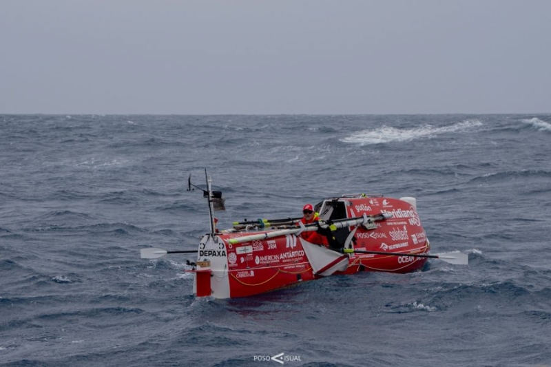 De la Rosa navega en solitario a remo y vela desde Cabo de Hornos hasta la Antártida