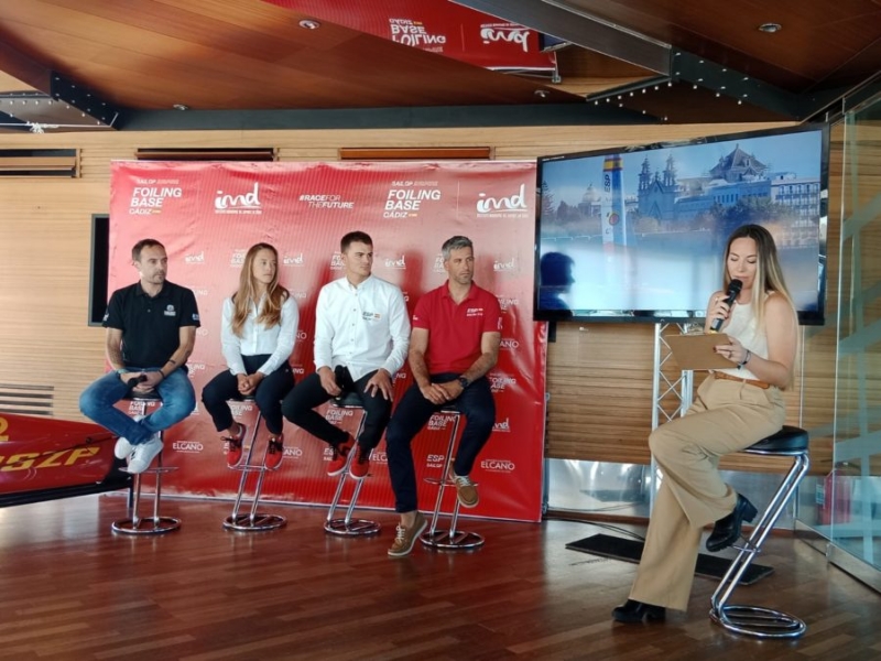 Cádiz presenta la SailGP Foiling Base